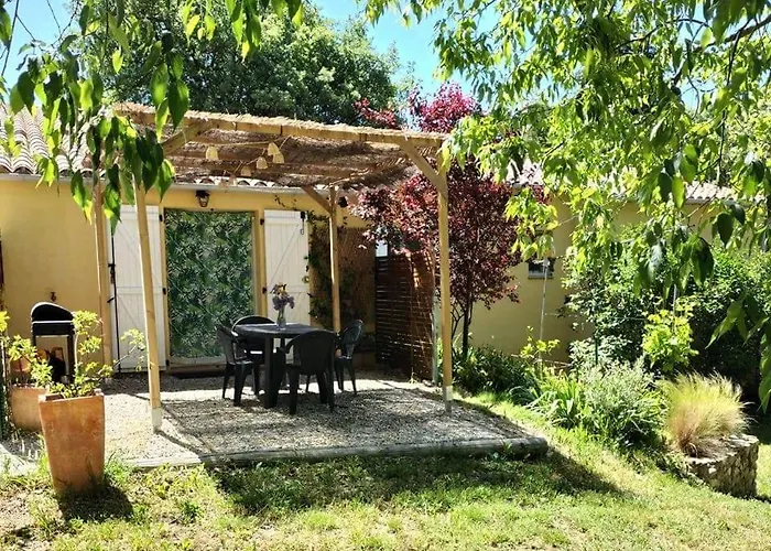 Les Romarins Casa vacanze *